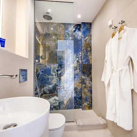 Euphoria Boutique ホテル