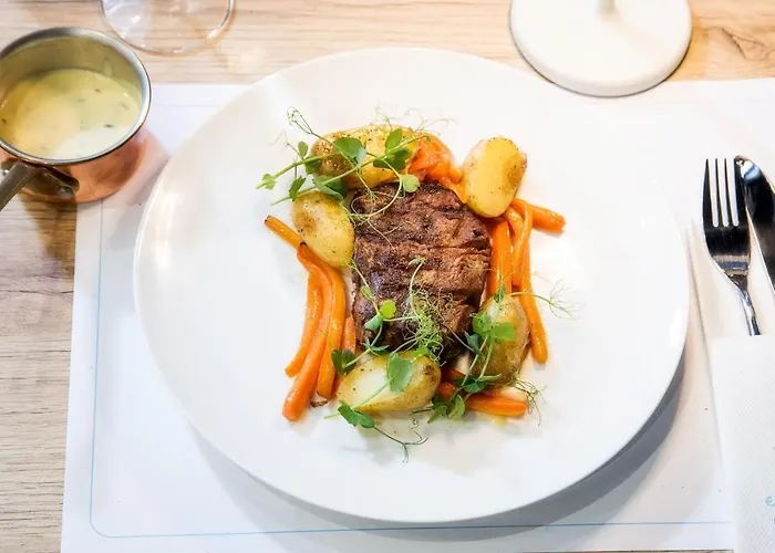 Euphoria Boutique 3*