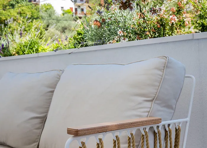 Euphoria Boutique 3*